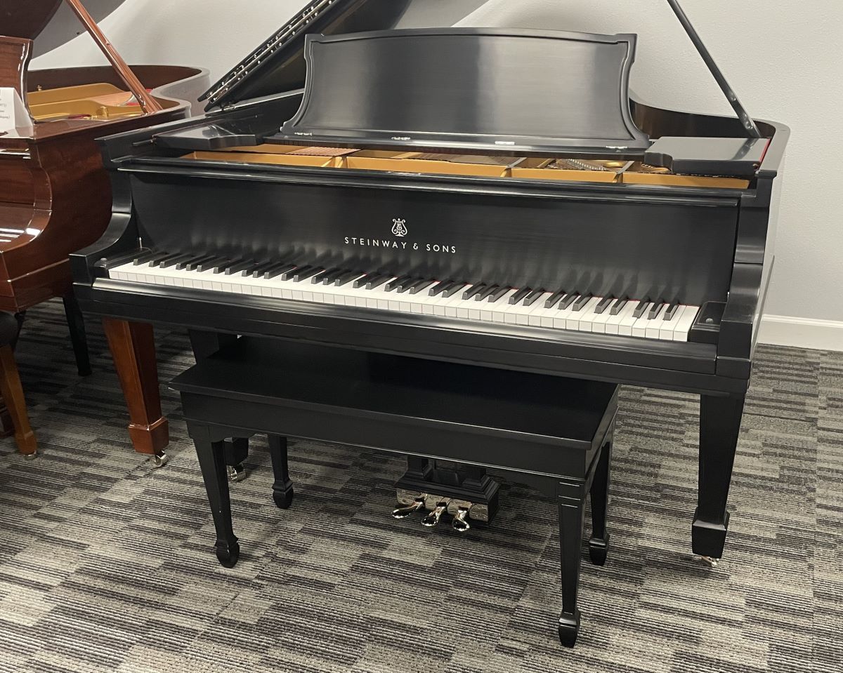 Steinway O Grand Piano - US Delivery