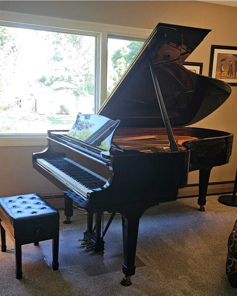 Steinway B in Excellent condition