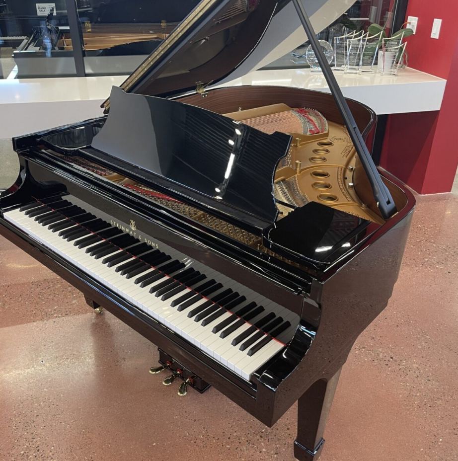 Steinway & Sons Restored Vintage “M” Music Room Grand