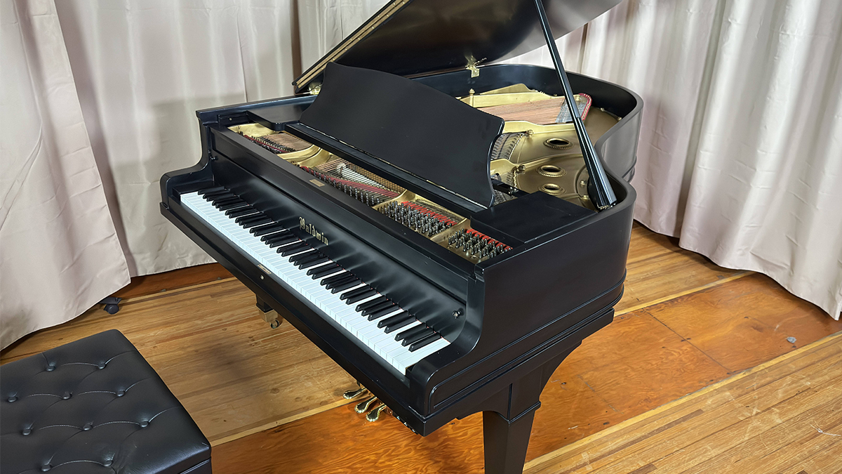 Baldwin Vintage Grand Piano