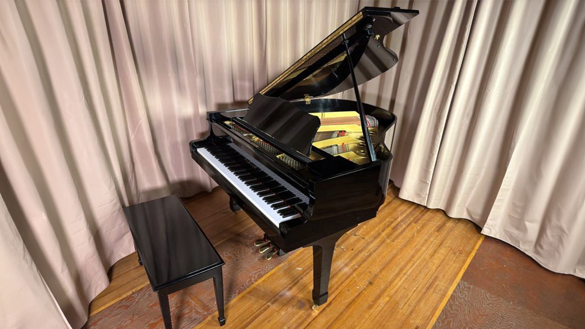 1980 Yamaha Baby Grand Piano