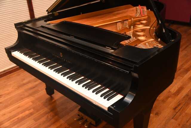 Steinway L Lowest Prices in Five Years!