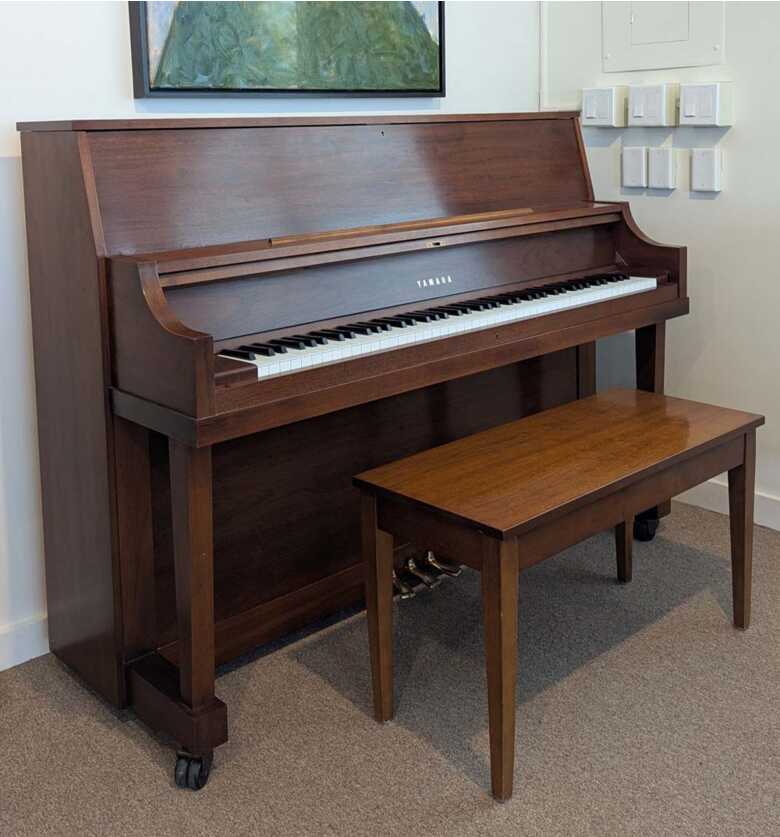 Walnut 45" Yamaha P22 studio upright