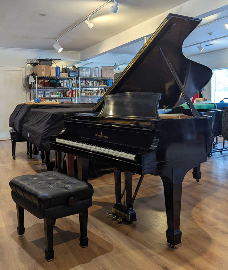 1959 Steinway B in good condition