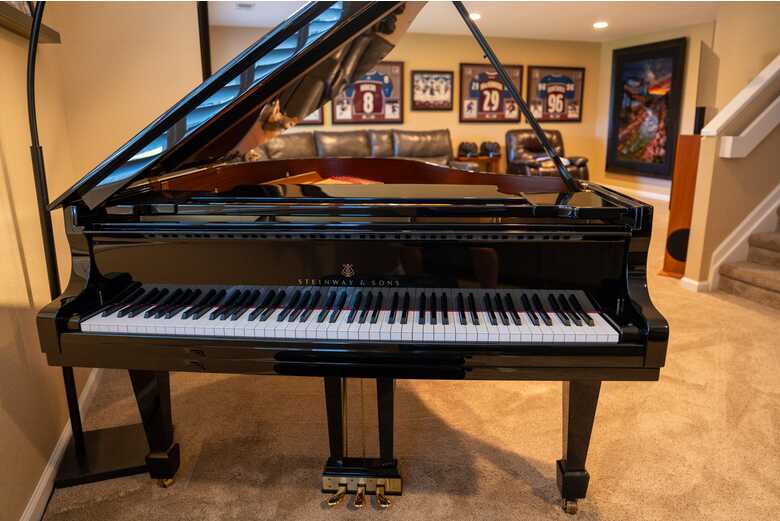 2020 Steinway & Sons Model O 5'11" Grand Piano - Like New!