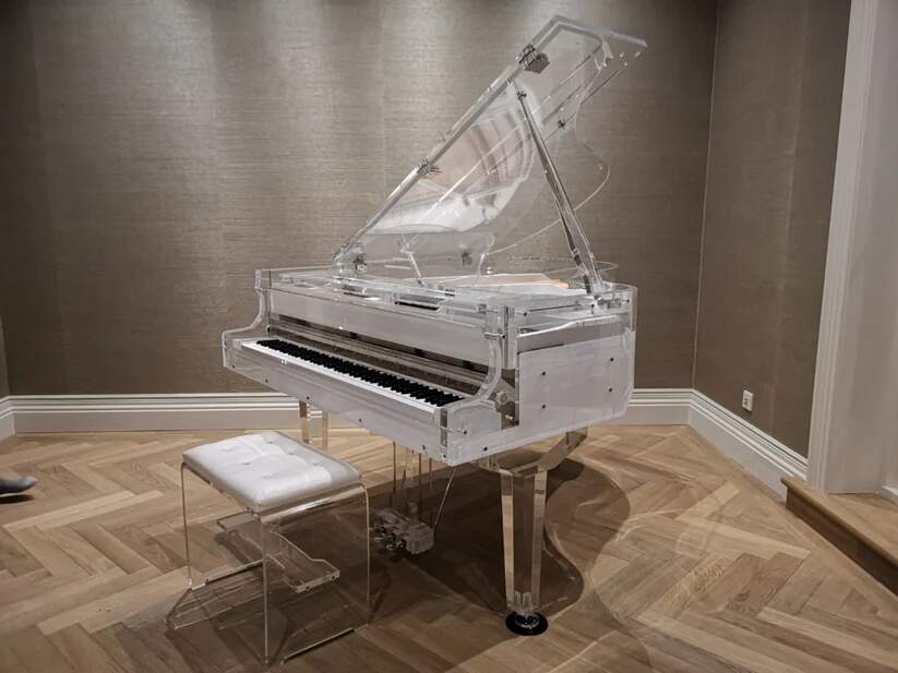 THE SELF-PLAYING TRANSPARENT GRAND