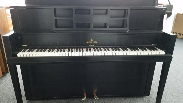 Rare 1965 Steinway & Sons 42" Upright Piano