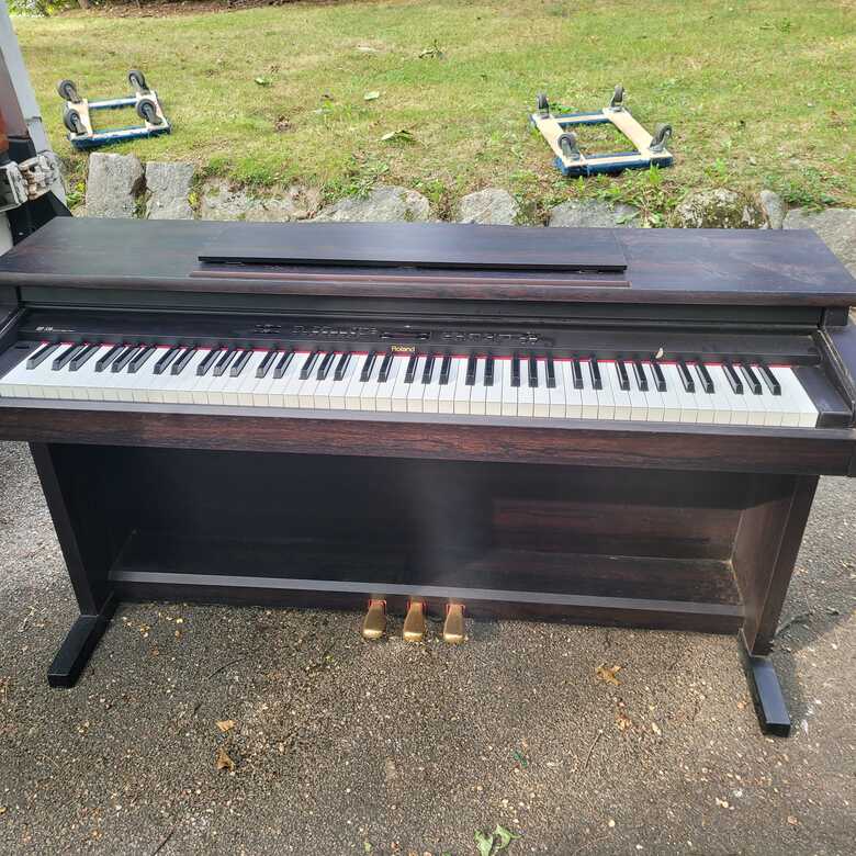 Piano HP-330 Roland digital 88-note hammer-action Home-Mint 