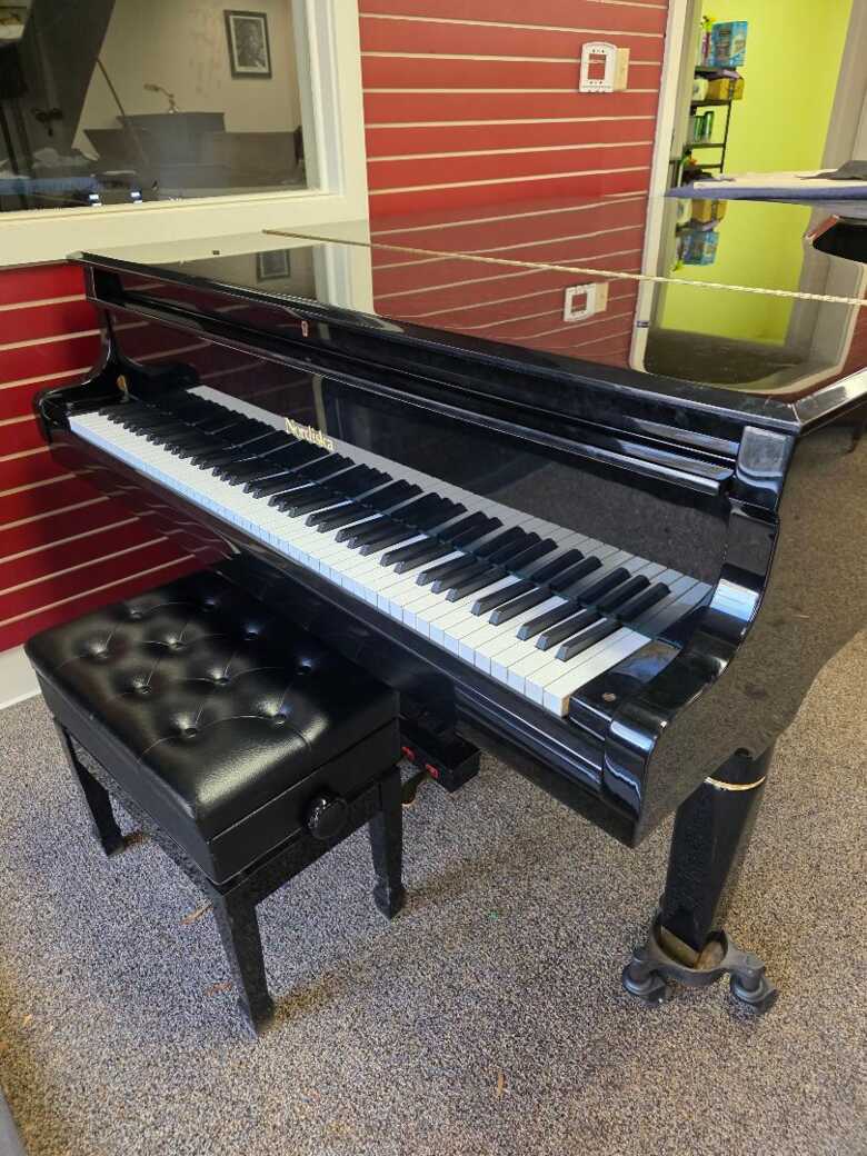 Nordiska 6' Grand