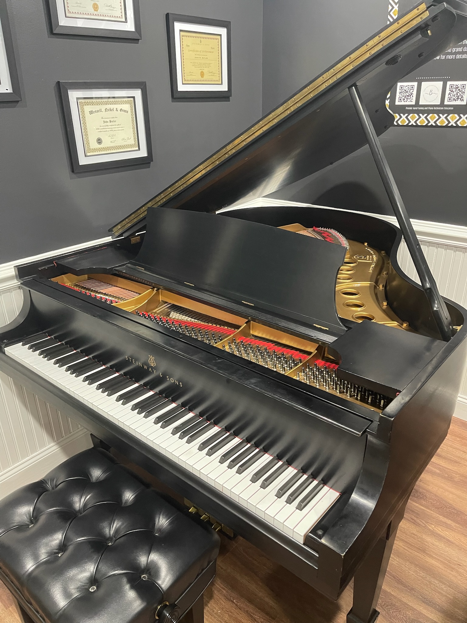 Steinway Model M