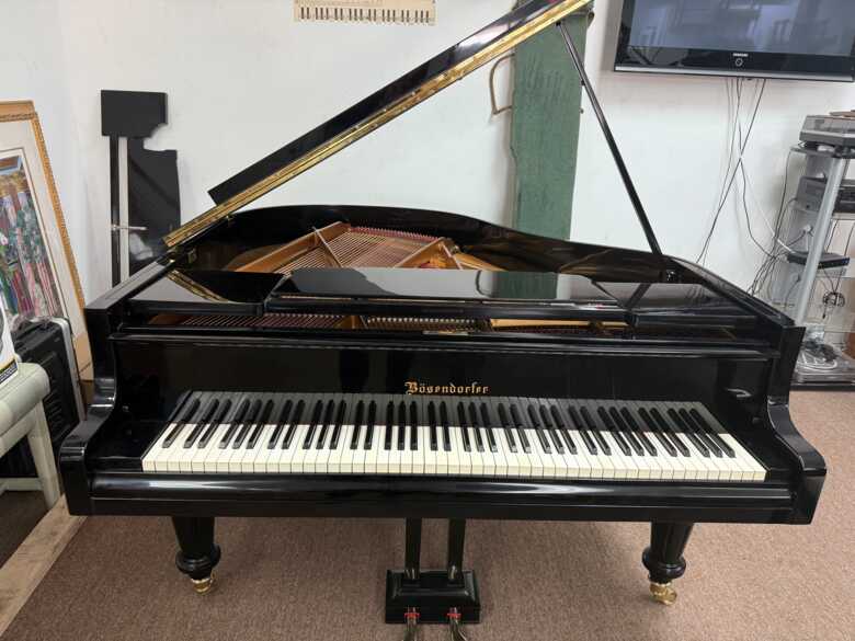 RARE PETITE BOSENDORFER BABY GRAND MODEL 155 ( OLD STYLE )