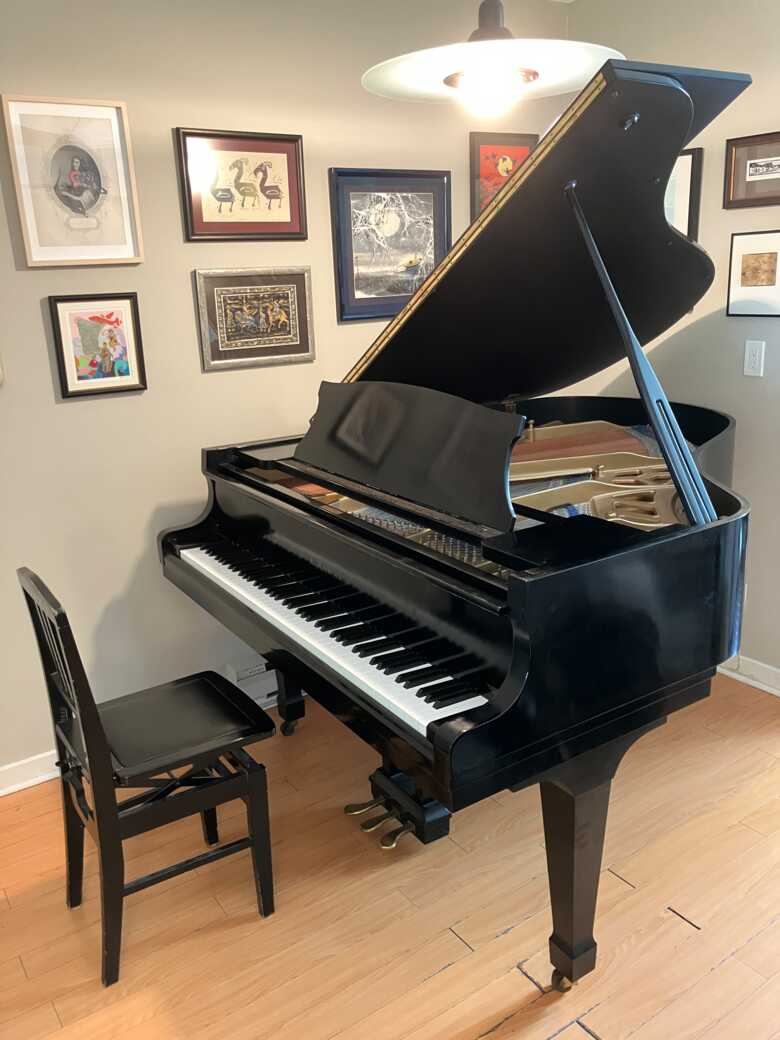 Kawai 5'10" grand piano, KG-2D