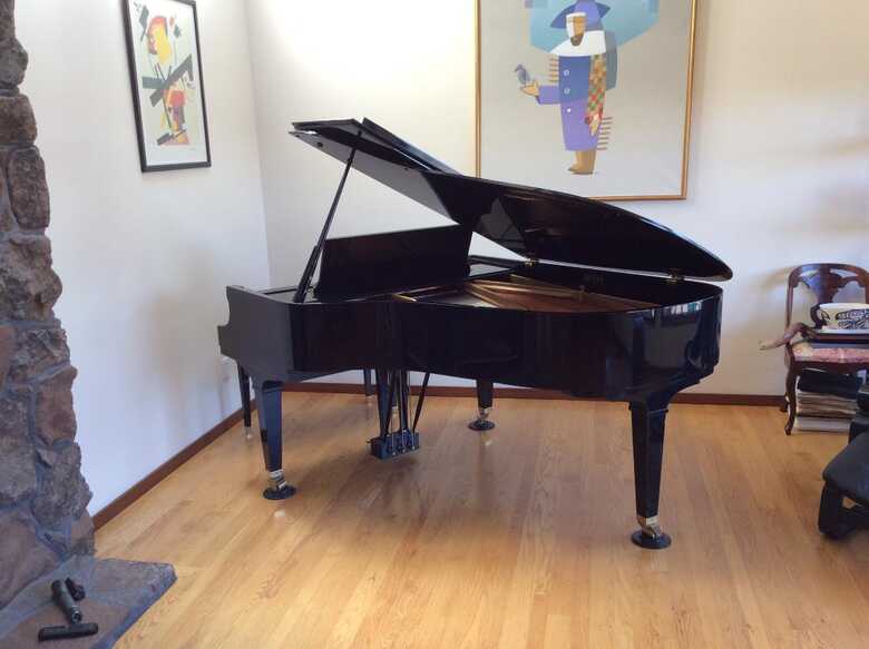 SALE PENDING:   1994 Baldwin Grand Piano  6'3"  Model L