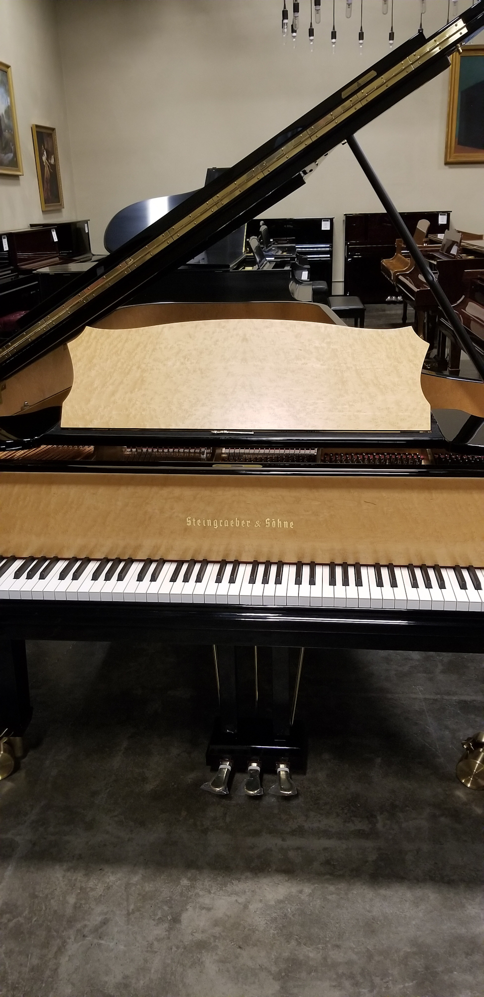 STEINGRAEBER E-272 9' CONCERT GRAND CUSTOM MADE