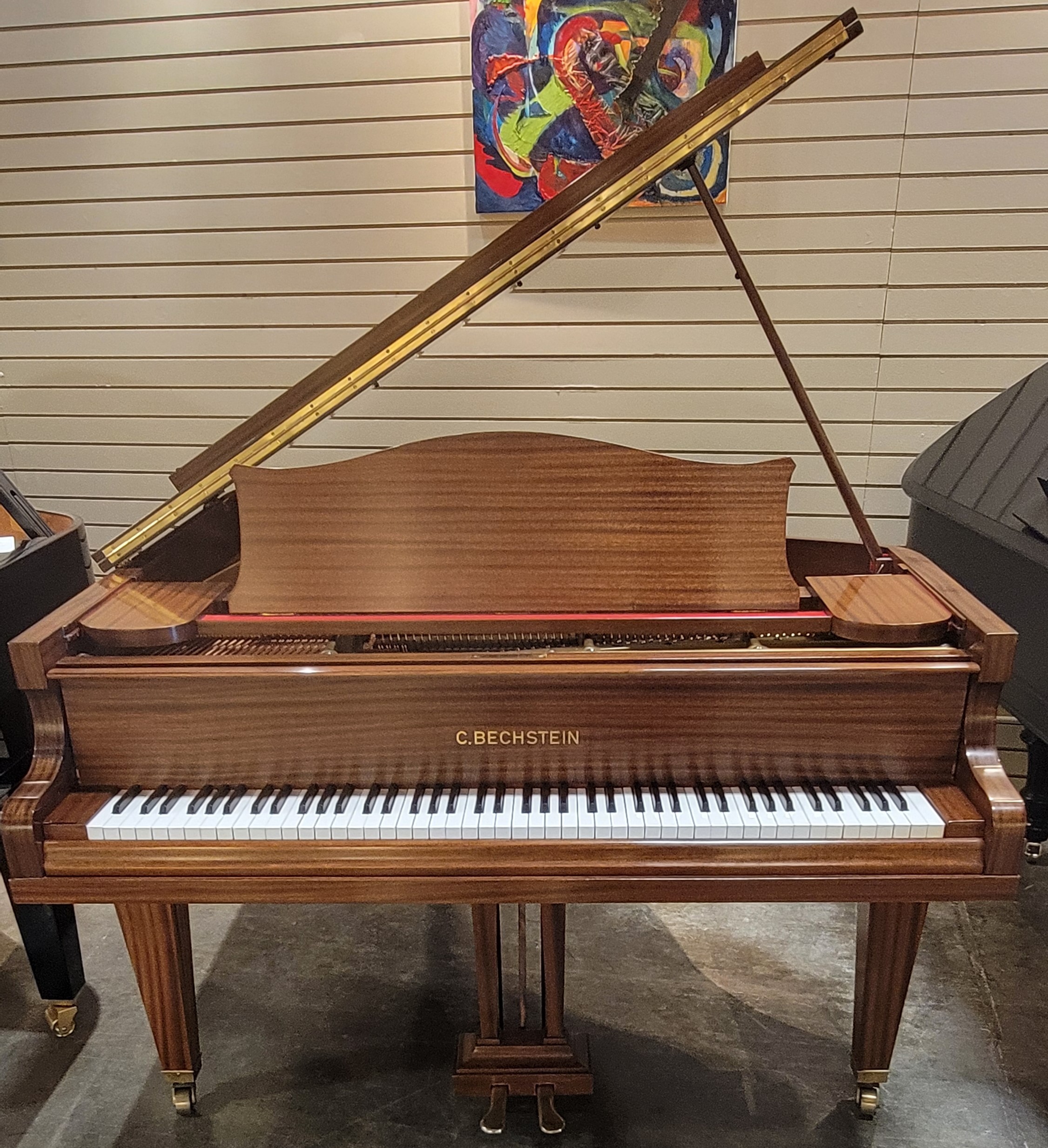 C. BECHSTEIN L TIGER EYE MAHOGANY 5'10" 