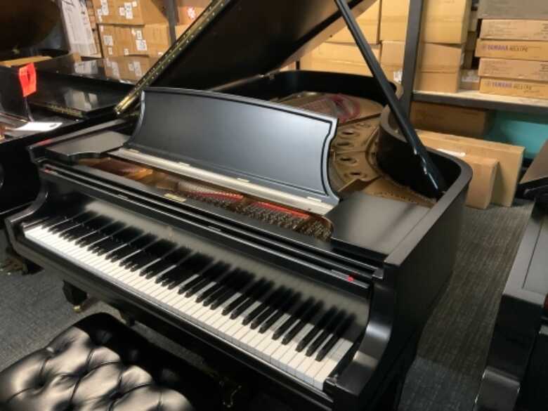 REBUILT Steinway B Great Condition!! Open to offers!