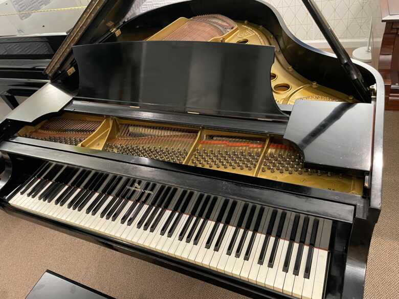 Ebony Steinway S