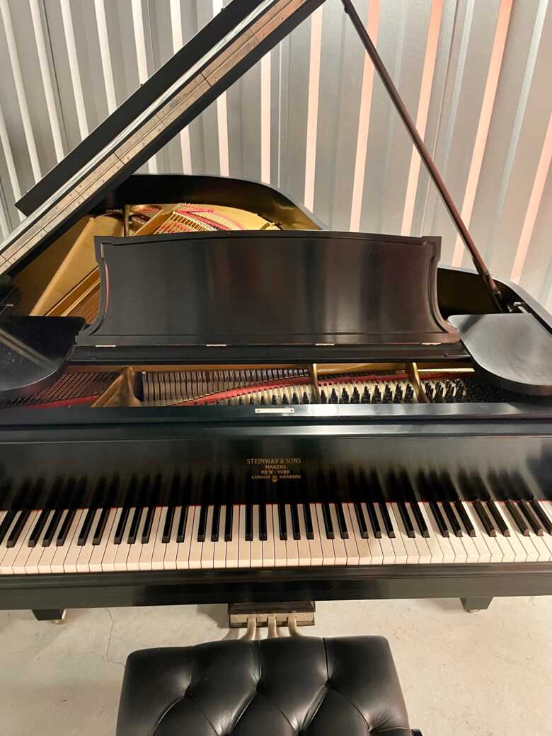 Exceptional Steinway B