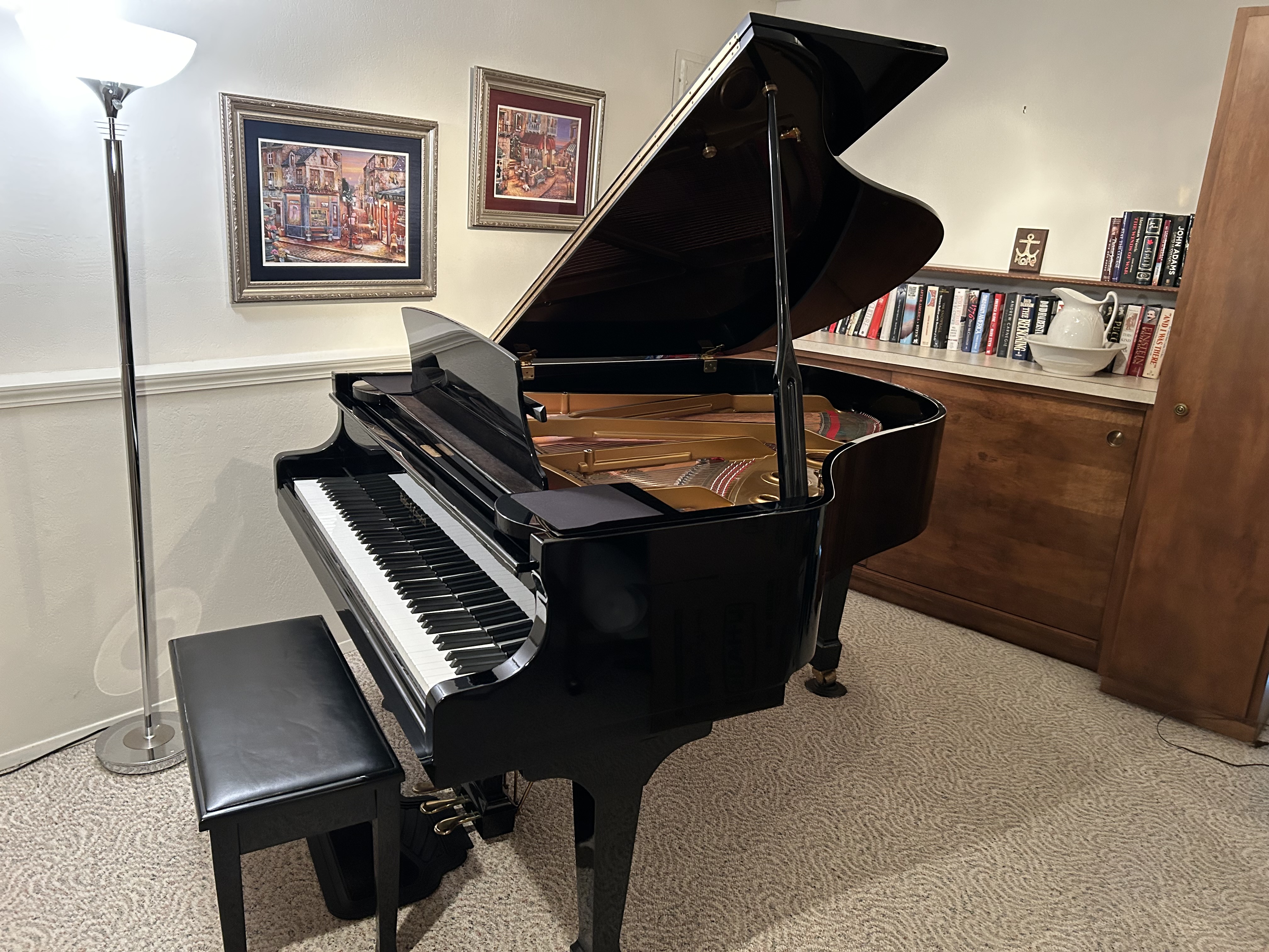 Kohler & Campbell parlor grand in excellent condition