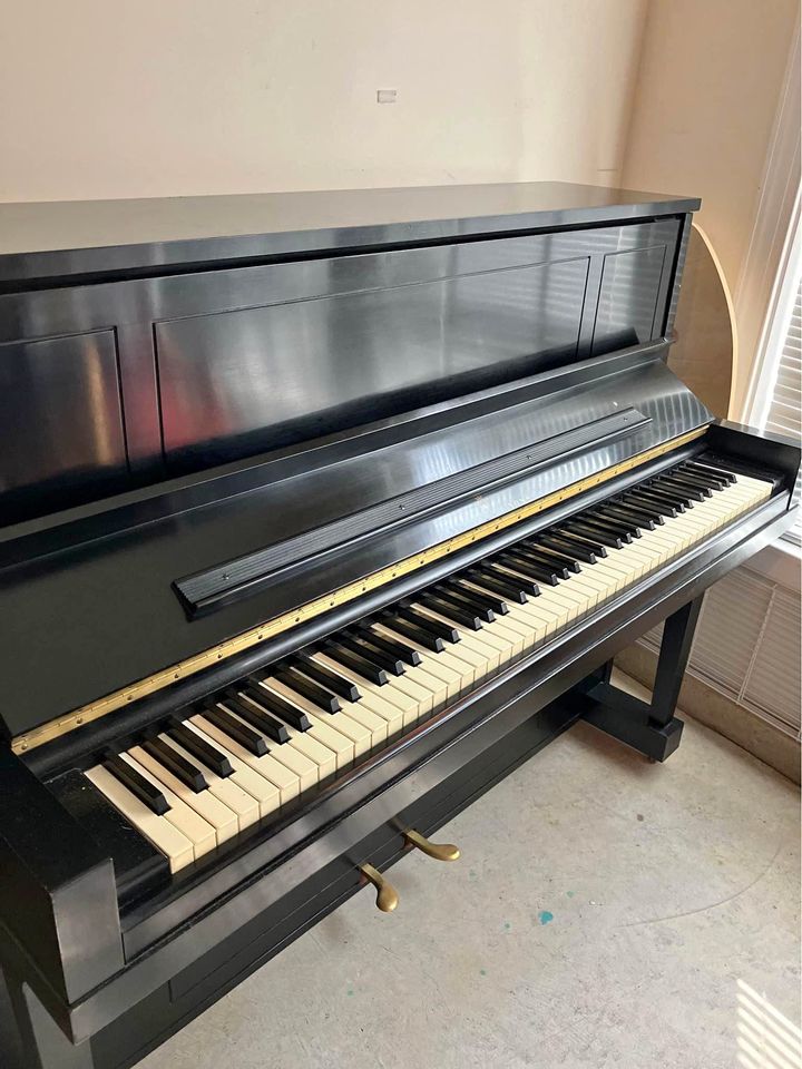 Steinway Upright Model M