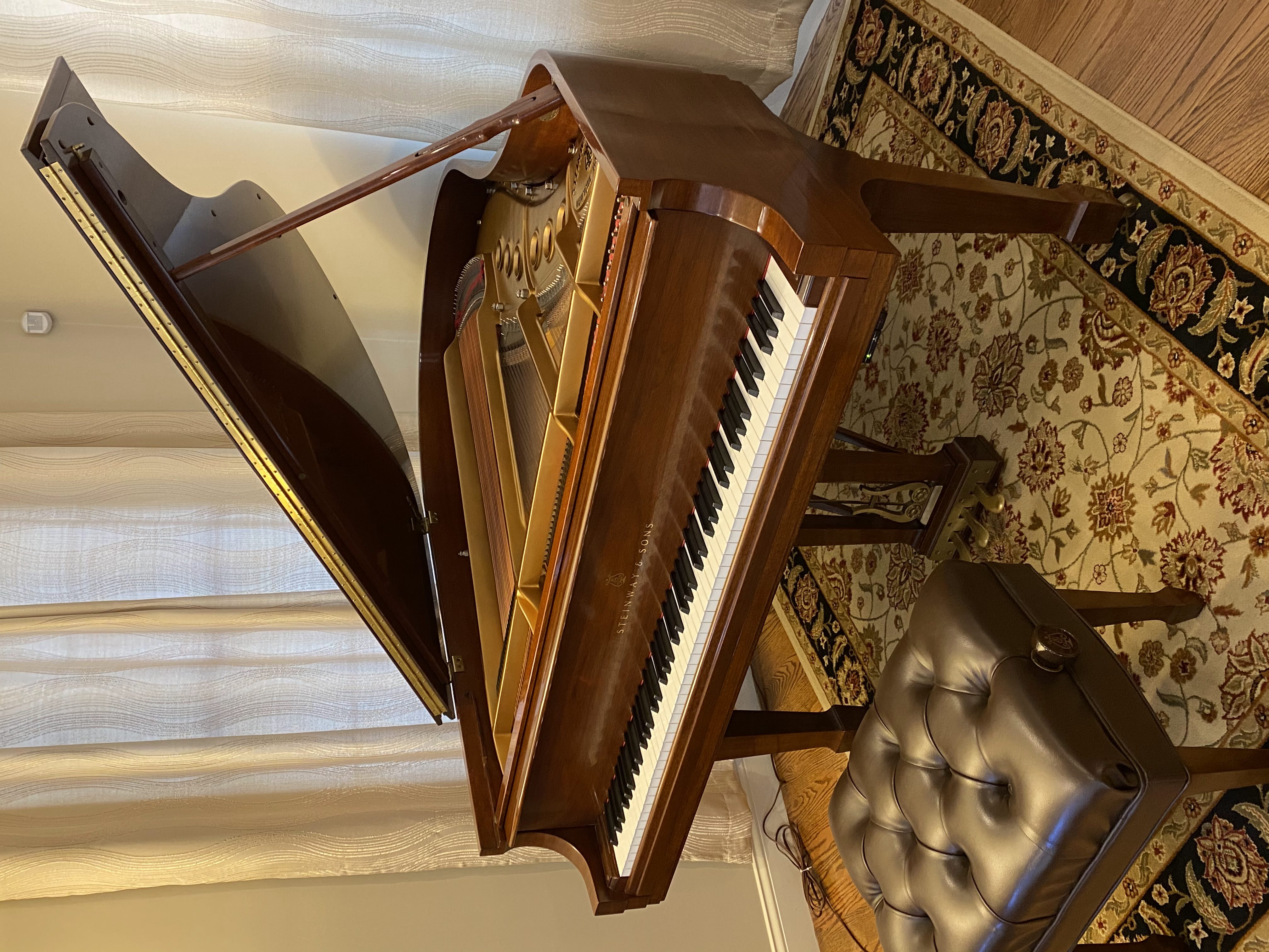 Steinway Model M Grand, Walnut Crown Jewel