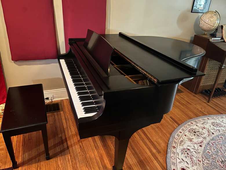 Steinway Model M 5'7" 1973 Baby Grand 