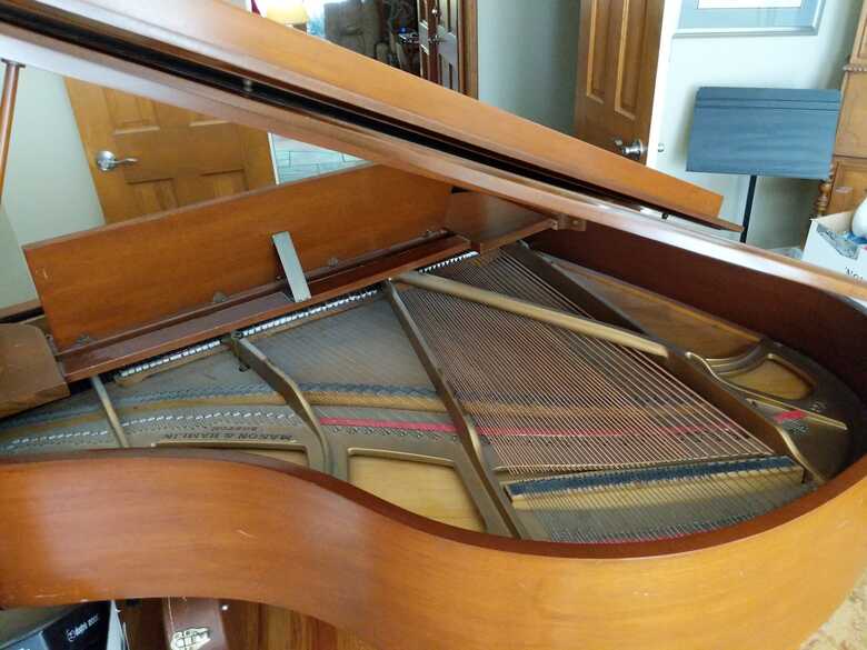 1929 schultz baby grand piano