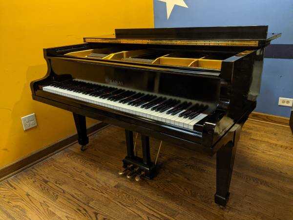 Kawai 5'10" parlor grand piano - Beautiful tone