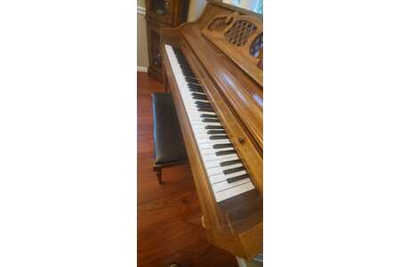 1975 kimball baby grand piano