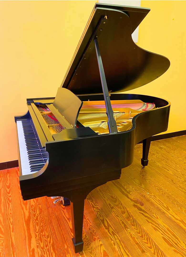 STEINWAY MODEL M GRAND PIANO (1942) - PROFESSIONALLY REBUILT