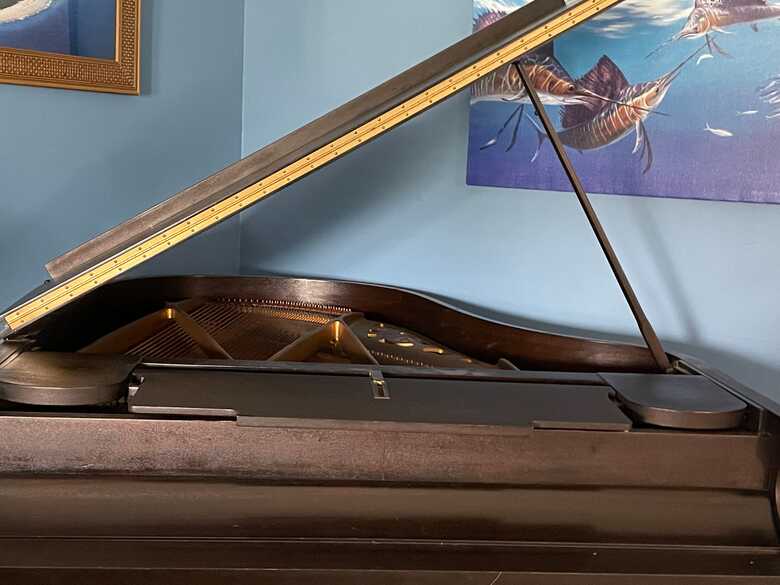 Chickering piano excellent condition