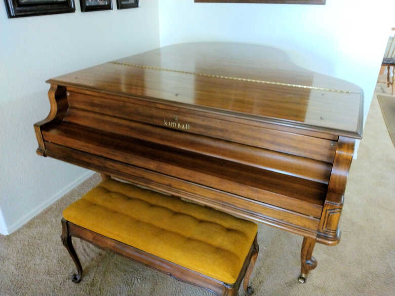 Kimball Richelieu 5883 grand piano