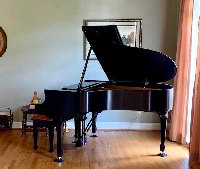 Beautiful Steinway Model M Grand Piano