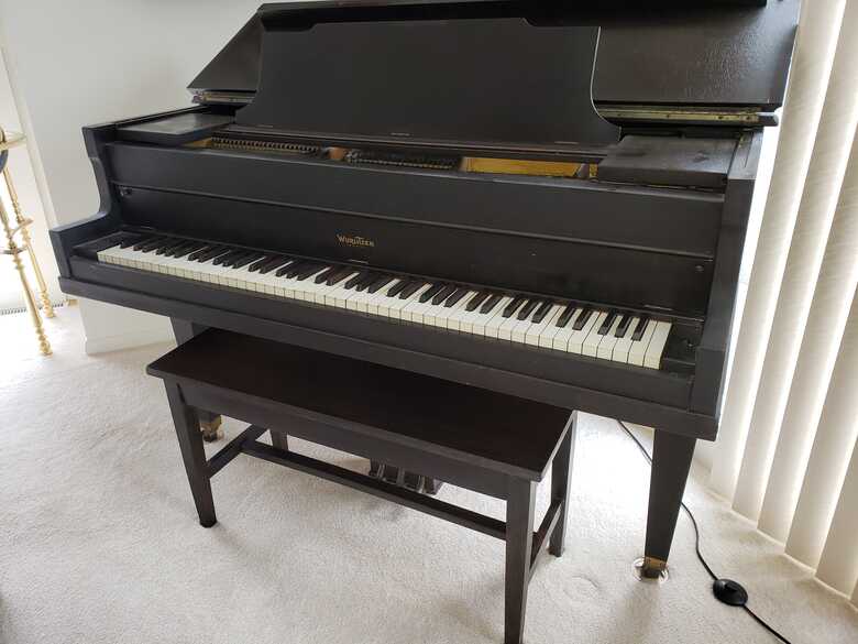1927 Antique grand piano