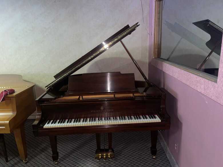 Steinway M Baby Grand Rebuilt,delivery and tuning 1933