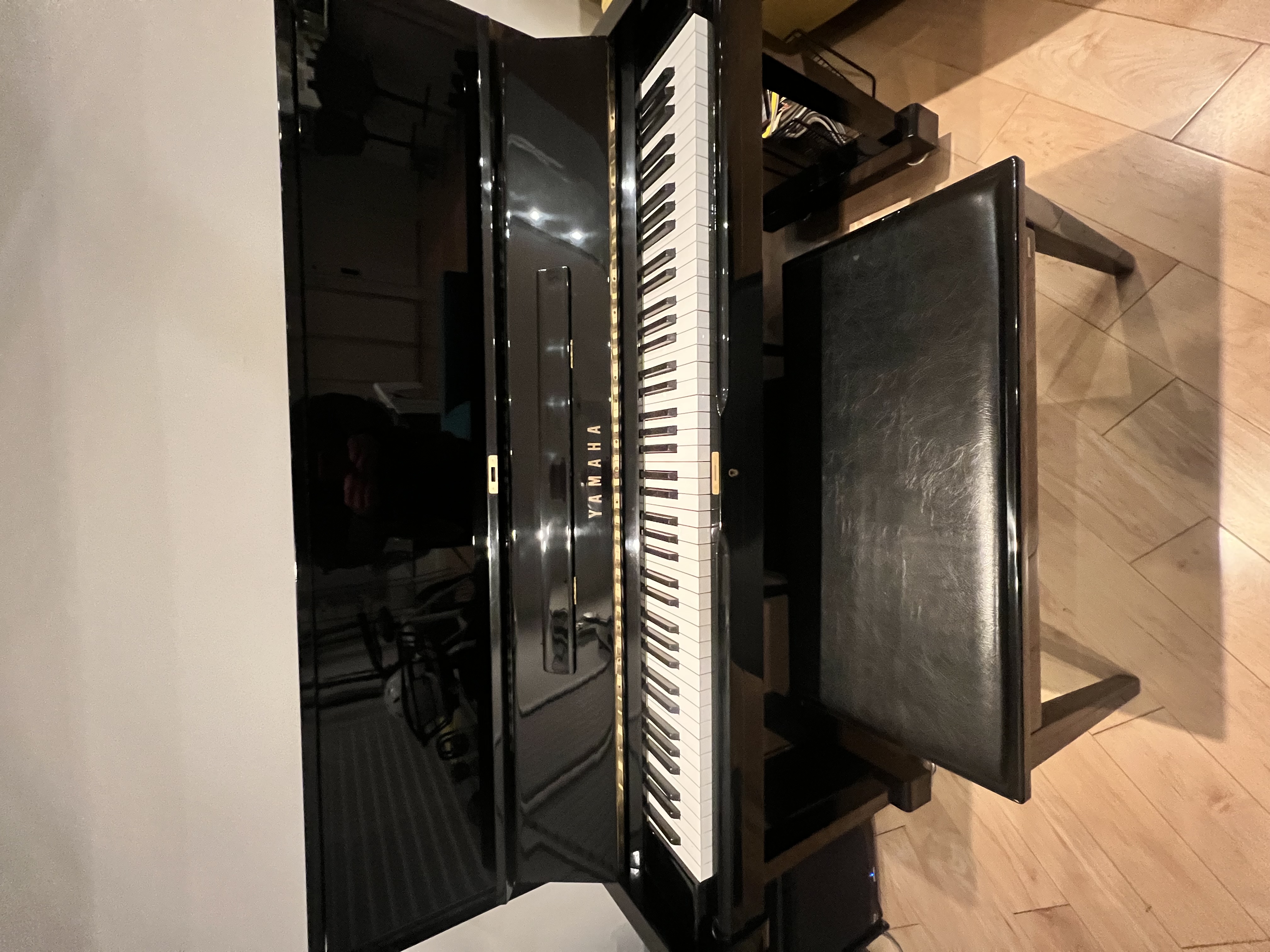 Beautiful Upright Yamaha Piano for sale in NYC