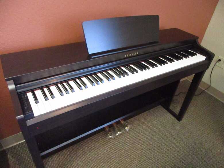 Yamaha clp-525b in Great Condition