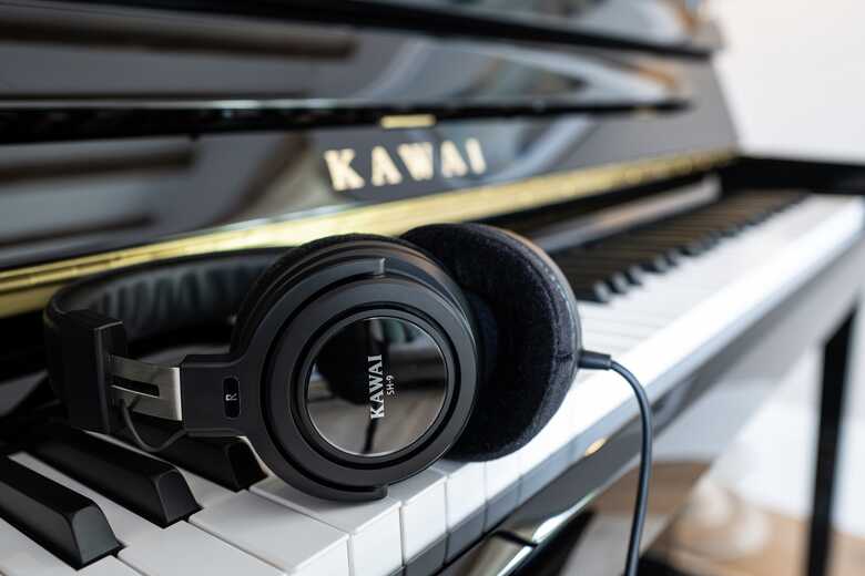 Kawai K200 ATX Hybrid Piano