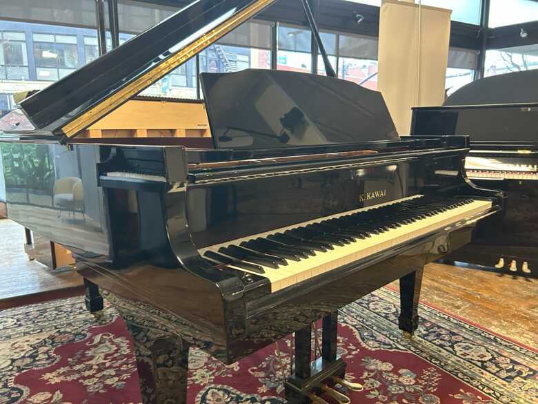 Kawai RO 6'1" grand piano 