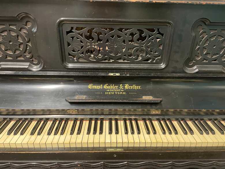 Beautiful Gabler Victorian Piano (1887) in need of some love