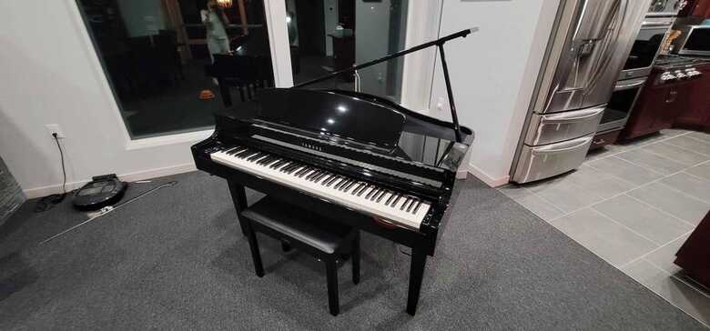 Yamaha Clavinova Digital Grand Piano CLP-665GP