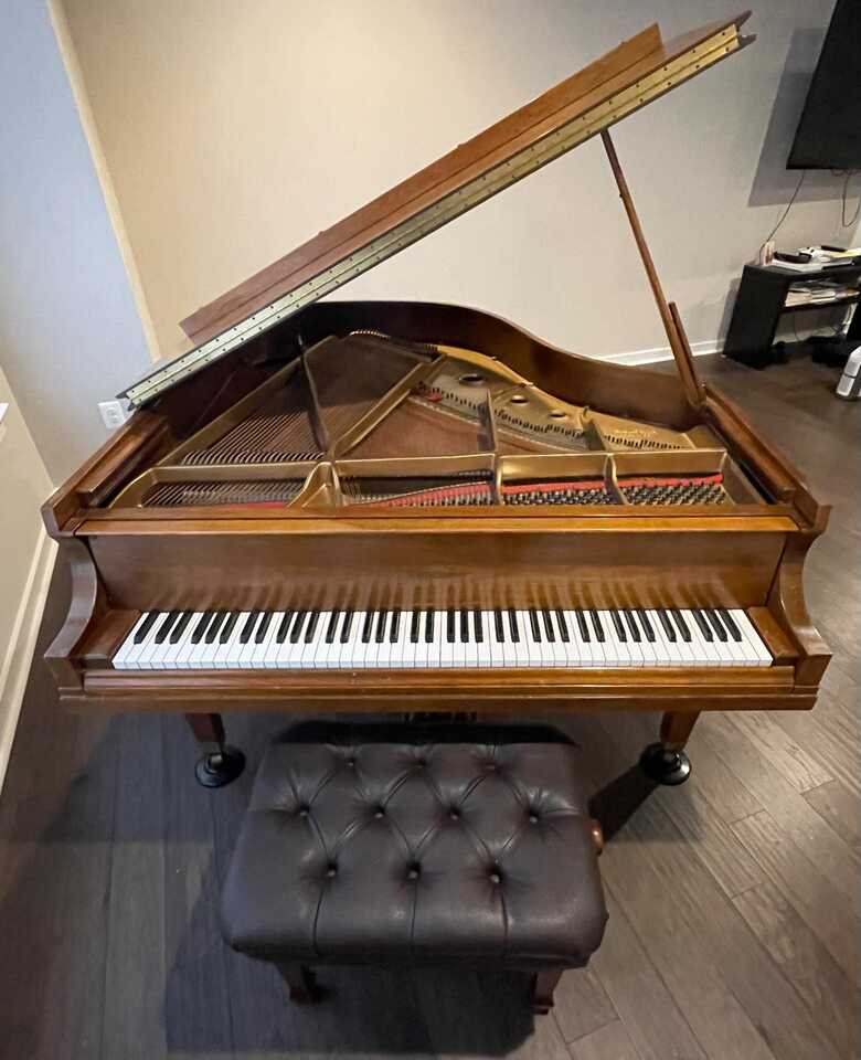 1978, Made in USA, Baldwin Model R Grand Piano (5' x 8')