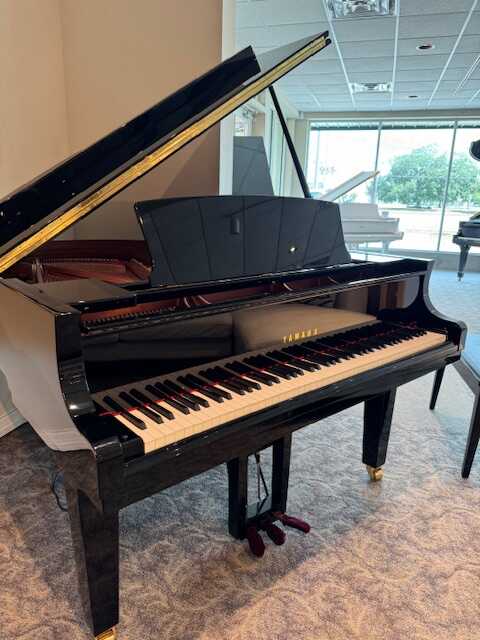 Practically New Yamaha DC-1X with Disklavier Enspire