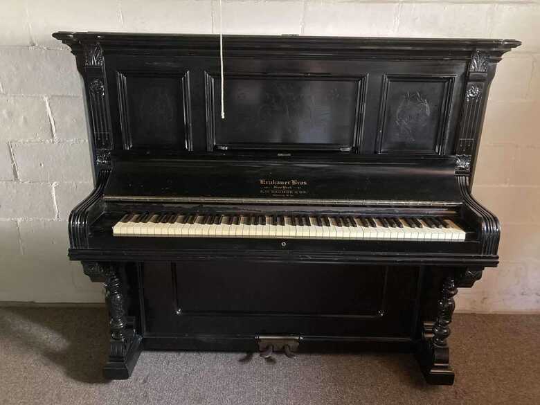 Beautiful Vintage antique upright piano