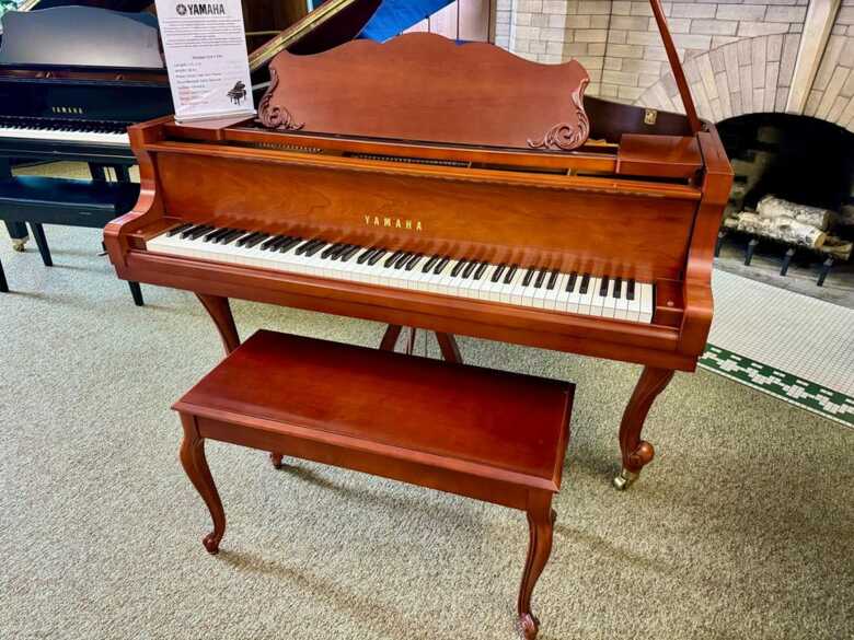 Yamaha GH-1 French Provincial Baby Grand