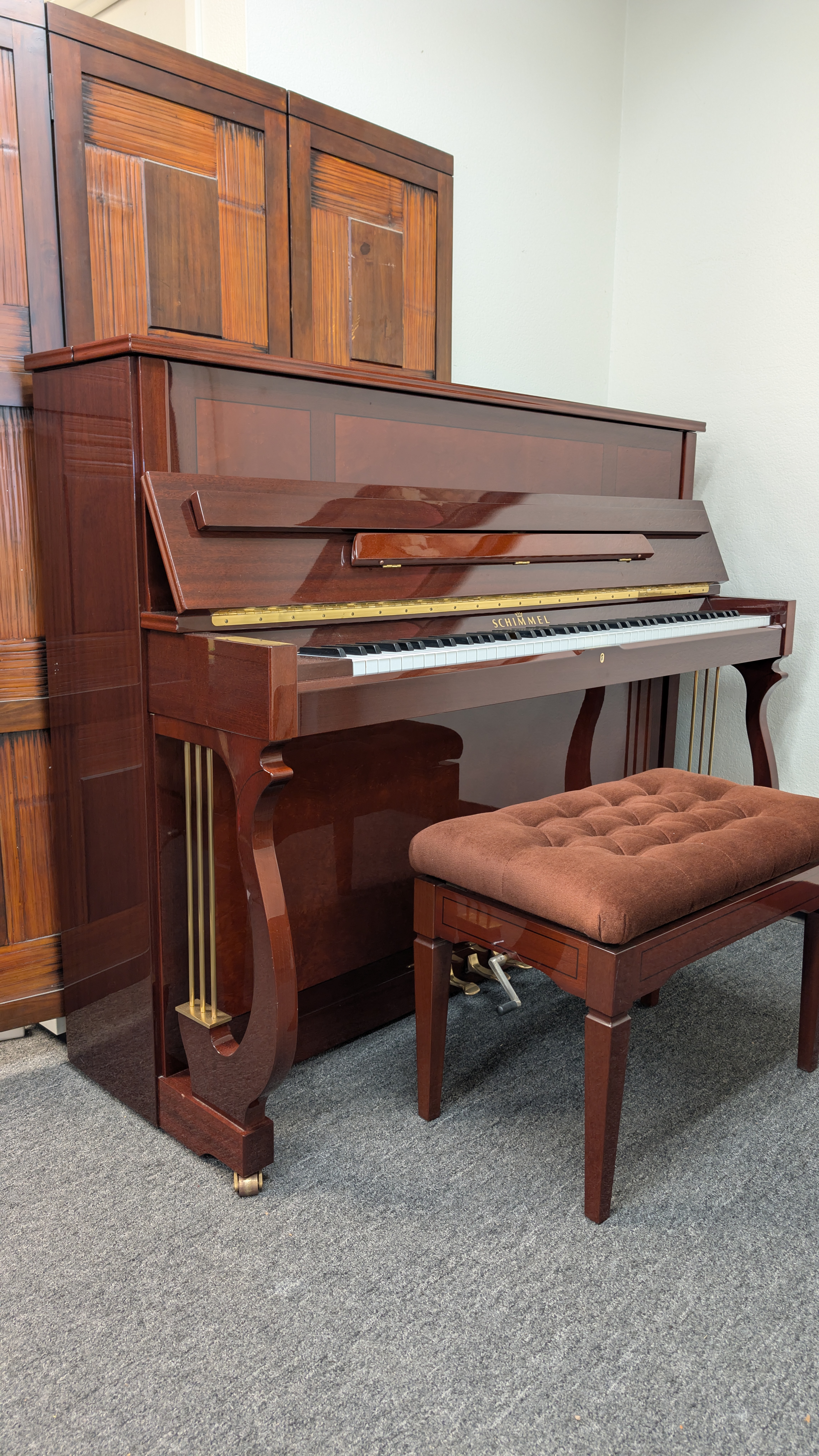 German-Made Schimmel 120J Upright Piano – Beautiful Tone & P