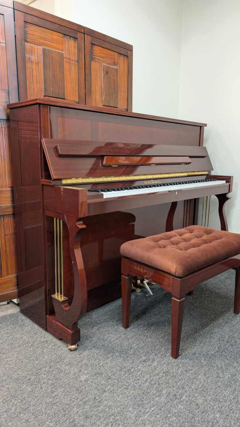 German-Made Schimmel 120J Upright Piano – Beautiful Tone & P