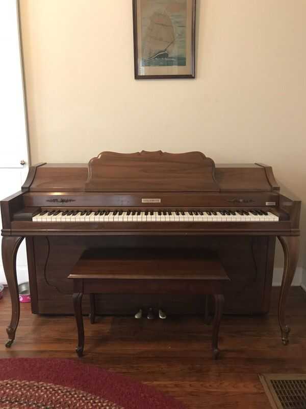 Baldwin Acrosonic Spinet piano
