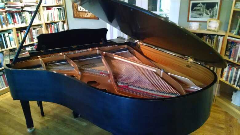 Yamaha C3 Grand in Excellent Condition