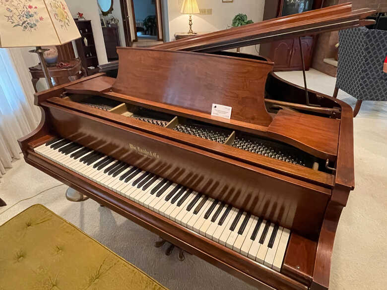Well maintained Knabe baby grand